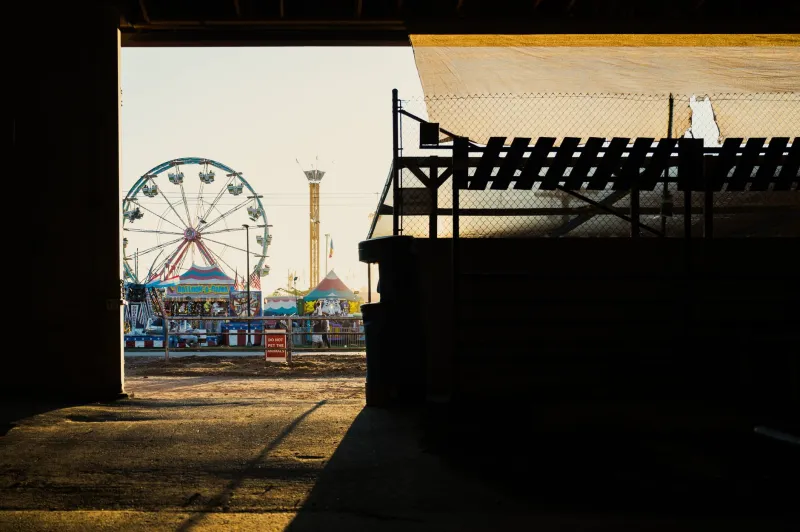 Step Right Up: How the County Fair Midway Quietly Invented the Modern Online Slot